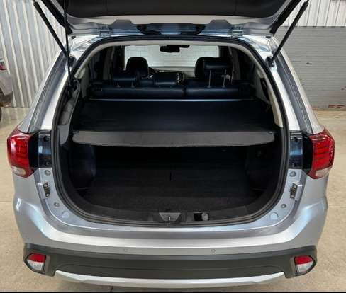 MITSUBISHI-OUTLANDER-2017