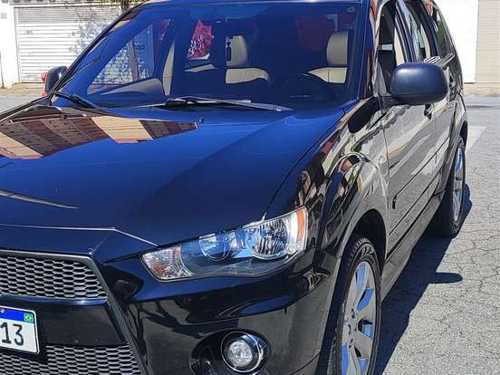 MITSUBISHI-OUTLANDER-3.0 GT 4X4 V6 24V GASOLINA 4P AUTOMÁTICO MITSUBISHI-OUTLANDER-2009