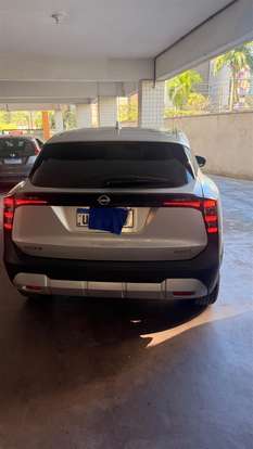 NISSAN-KICKS-2025