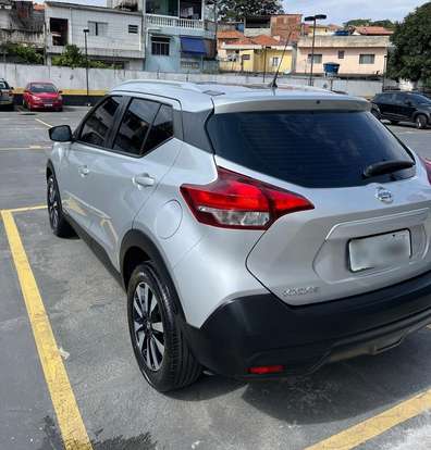 NISSAN-KICKS-2019
