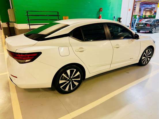 NISSAN-SENTRA-2025