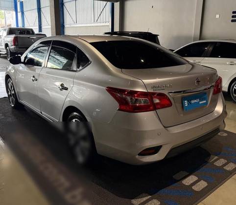 NISSAN SENTRA 2.0 SV 16V FLEXSTART 4P AUTOMÁTICO