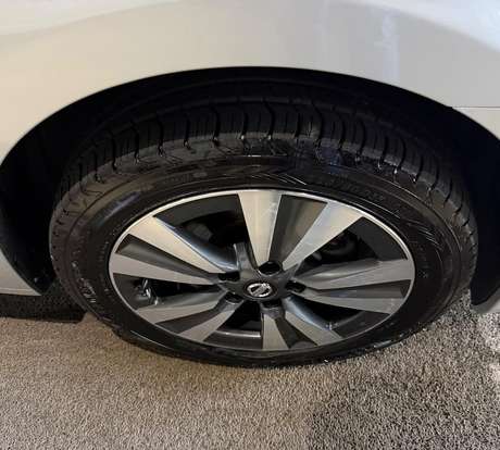 NISSAN-SENTRA-2017