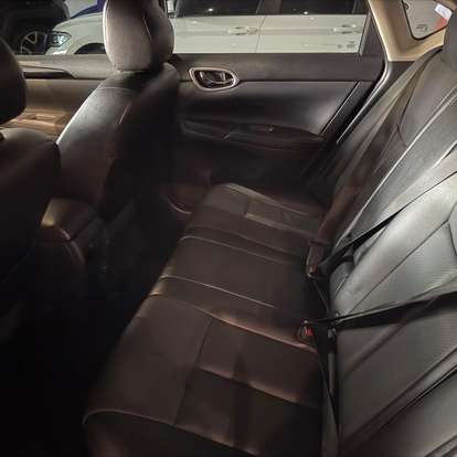 NISSAN-SENTRA-2017