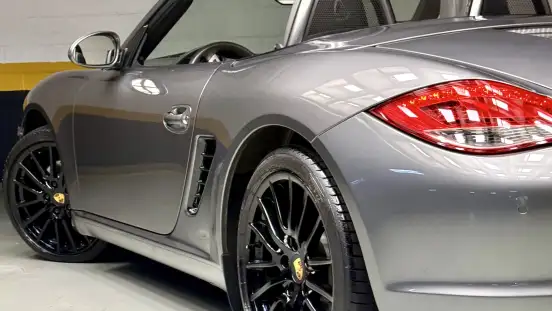 PORSCHE-BOXSTER-2011