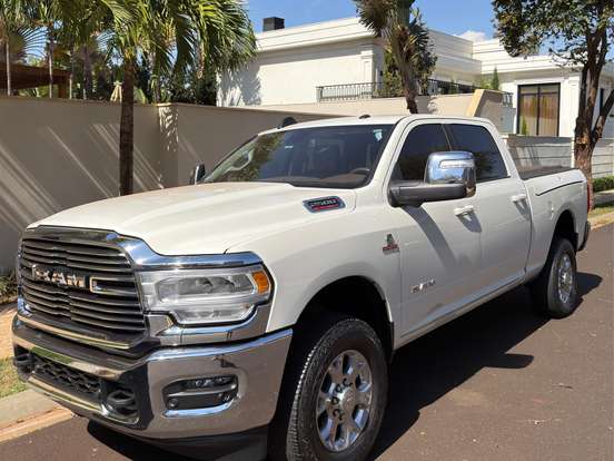 RAM-2500-6.7 I6 TURBO DIESEL LARAMIE CD 4X4 AUTOMÁTICO RAM-2500-2023