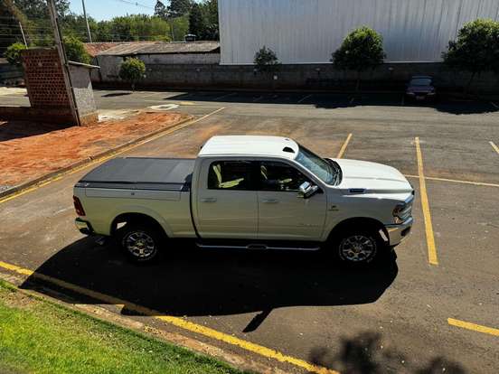 RAM-2500-6.7 I6 TURBO DIESEL LARAMIE CD 4X4 AUTOMÁTICO RAM-2500-2022