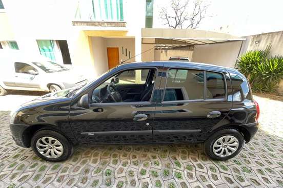 RENAULT-CLIO-1.0 EXPRESSION 16V FLEX 4P MANUAL RENAULT-CLIO-2014