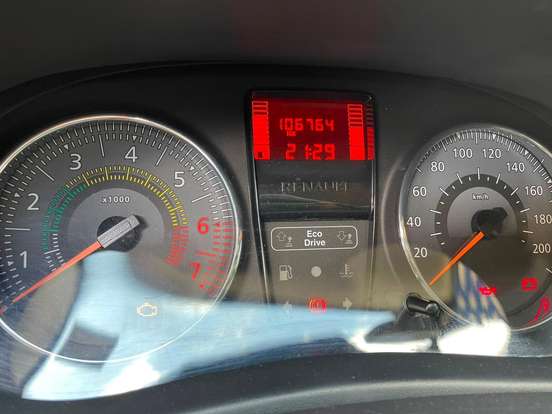 RENAULT-CLIO-1.0 EXPRESSION 16V FLEX 4P MANUAL RENAULT-CLIO-2014