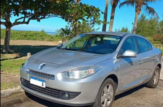 RENAULT FLUENCE 2.0 DYNAMIQUE 16V FLEX 4P AUTOMÁTICO