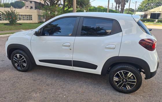 RENAULT KWID 1.0 12V SCE FLEX INTENSE MANUAL