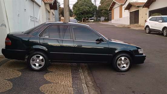 TOYOTA-COROLLA-2000