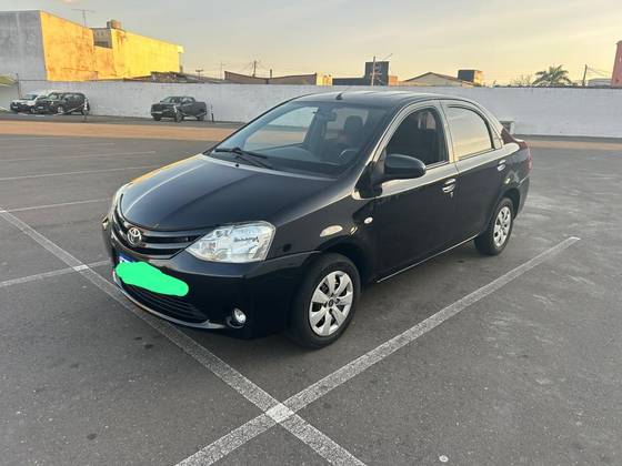TOYOTA ETIOS 1.5 X SEDAN 16V FLEX 4P MANUAL