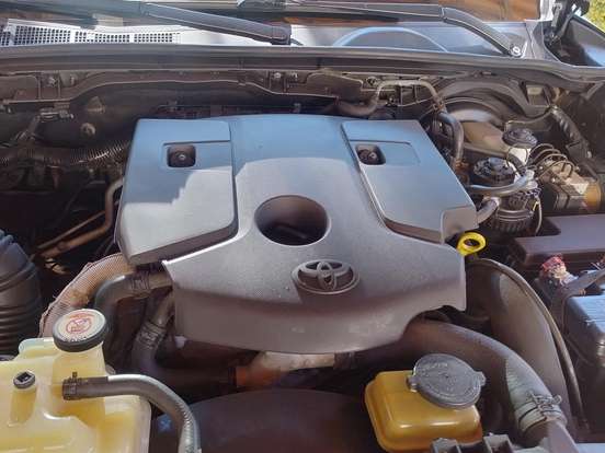 TOYOTA-HILUX-2.8 SRV 4X4 CD 16V DIESEL 4P AUTOMÁTICO TOYOTA-HILUX-2018