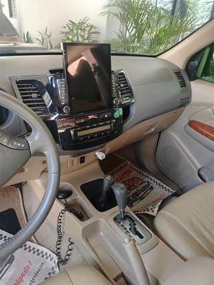 TOYOTA-HILUX SW4-2010