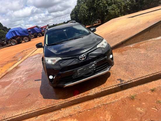 TOYOTA-RAV4-2.0 TOP 4X2 16V GASOLINA 4P AUTOMÁTICO TOYOTA-RAV4-2018