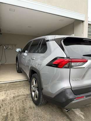 TOYOTA-RAV4-2019