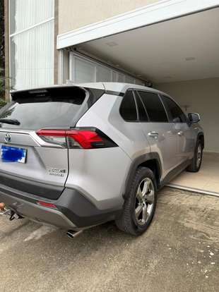 TOYOTA-RAV4-2019