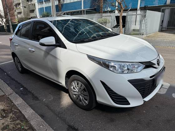 TOYOTA YARIS 1.3 16V FLEX XL LIVE MULTIDRIVE