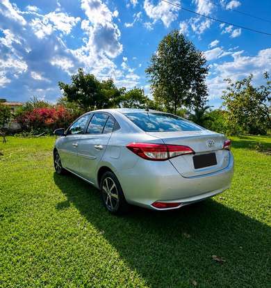 TOYOTA-YARIS-2020
