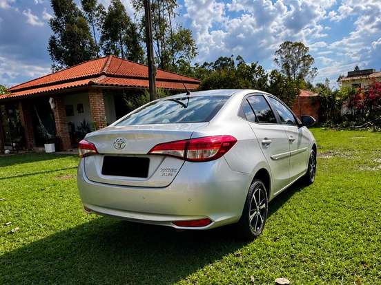 TOYOTA-YARIS-1.5 16V FLEX SEDAN XLS CONNECT MULTIDRIVE TOYOTA-YARIS-2020