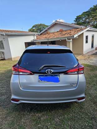 TOYOTA-YARIS-2019