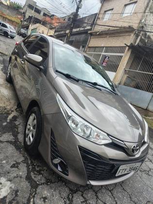 TOYOTA YARIS 1.5 16V FLEX XS MULTIDRIVE