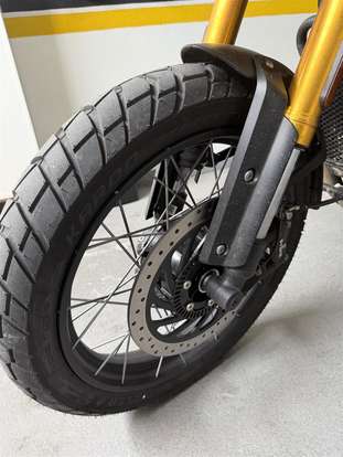 TRIUMPH-SCRAMBLER 400 XC-2025