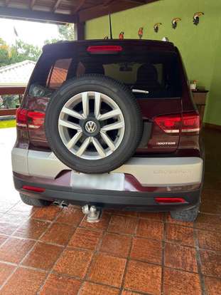 VOLKSWAGEN-CROSSFOX-2015