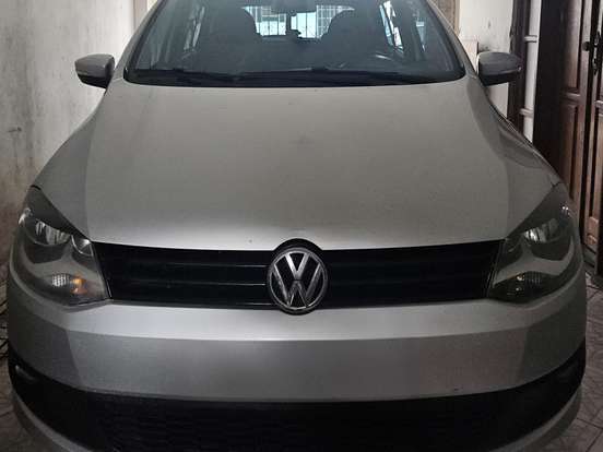 VOLKSWAGEN-FOX-1.6 MI 8V FLEX 4P MANUAL VOLKSWAGEN-FOX-2014