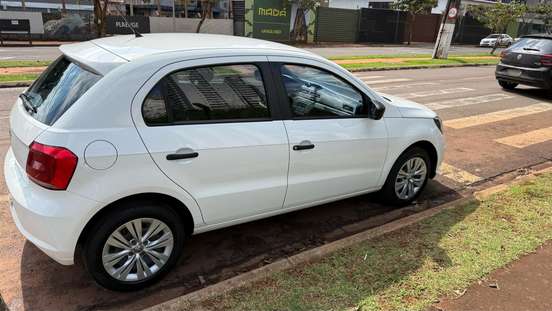 VOLKSWAGEN-GOL-2021