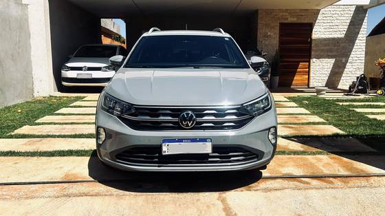 VOLKSWAGEN NIVUS 1.0 200 TSI TOTAL FLEX HIGHLINE AUTOMÁTICO