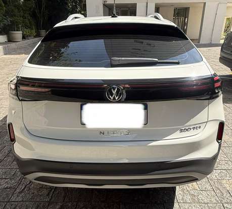 VOLKSWAGEN-NIVUS-1.0 200 TSI TOTAL FLEX HIGHLINE AUTOMÁTICO VOLKSWAGEN-NIVUS-2025