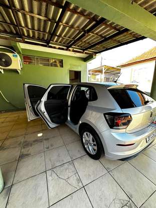VOLKSWAGEN-POLO-2023