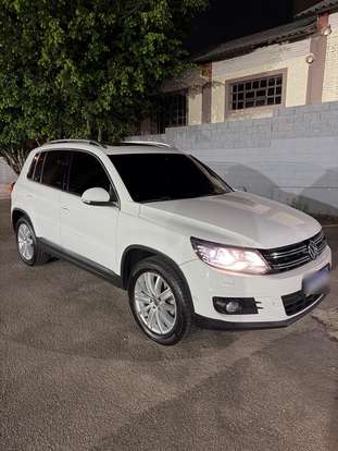 VOLKSWAGEN-TIGUAN-2.0 TSI 16V TURBO GASOLINA 4P TIPTRONIC VOLKSWAGEN-TIGUAN-2015