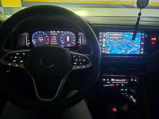 VOLKSWAGEN-VIRTUS-2023