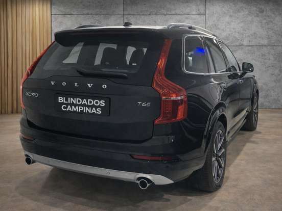 VOLVO-XC90-2.0 T6 GASOLINA MOMENTUM AWD GEARTRONIC VOLVO-XC90-2018