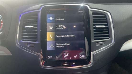 VOLVO-XC90-2018