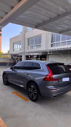 VOLVO-XC60-2020