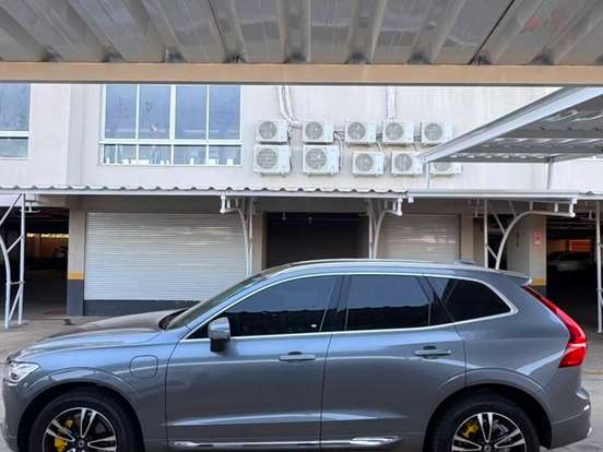 VOLVO-XC60-2.0 T8 HYBRID MOMENTUM AWD GEARTRONIC VOLVO-XC60-2020