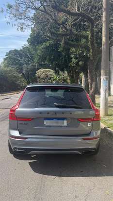 VOLVO-XC60-2019