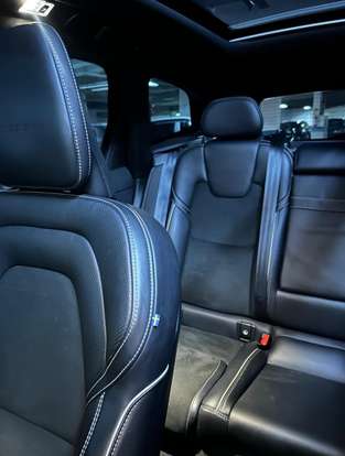 VOLVO-XC60-2019