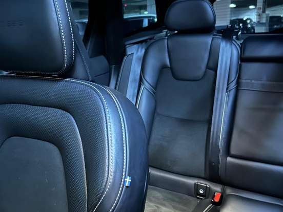 VOLVO-XC60-2.0 T8 HYBRID R-DESIGN AWD GEARTRONIC VOLVO-XC60-2019
