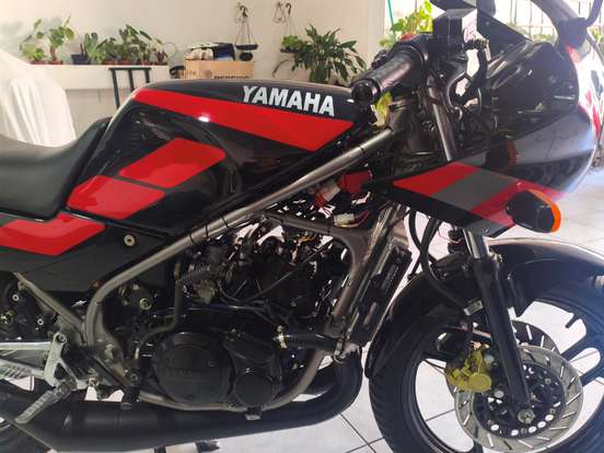 YAMAHA-RD 350 LC YAMAHA-RD 350 LC-1989