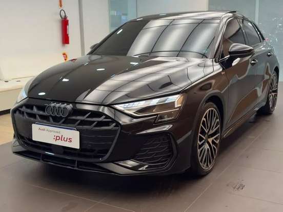 AUDI-A3-2.0 40 TFSI GASOLINA SEDAN PERFORMANCE BLACK S-TRONIC AUDI-A3-2025