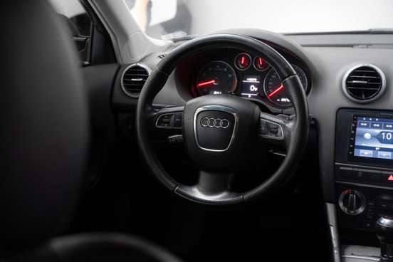 AUDI-A3-2012