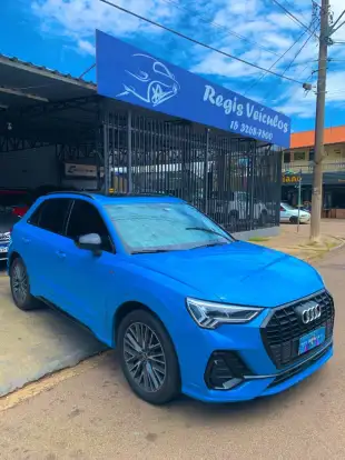 AUDI-Q3-2020