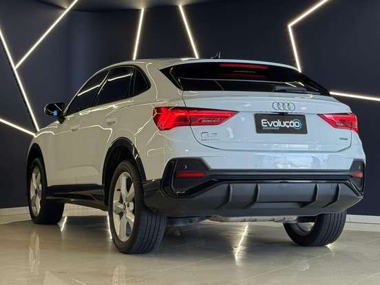 AUDI-Q3-2.0 40 TFSI GASOLINA SPORTBACK PERFORMANCE BLACK QUATTRO TIPTRONIC AUDI-Q3-2023