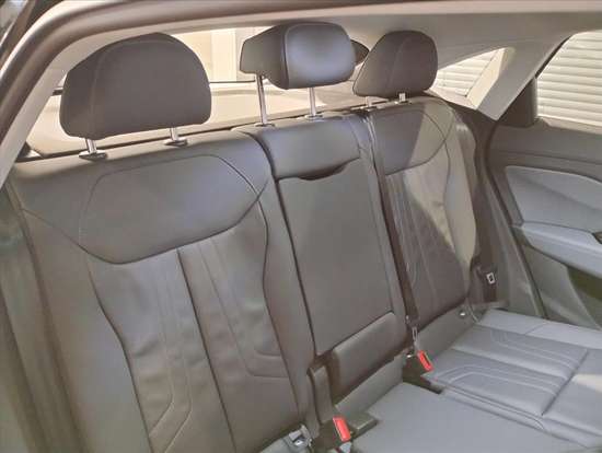 AUDI-Q3-2026