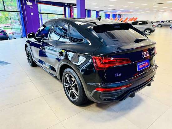 AUDI-Q5-2023